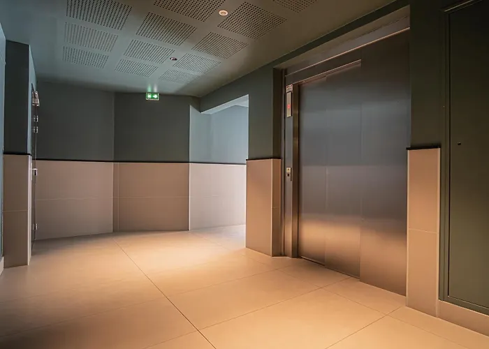 Prestige & Cathedral View Lägenhet Reims