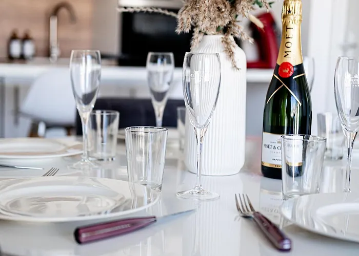 Prestige & Cathedral View *